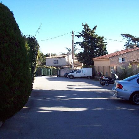 Mas De L Ile Rousse Apartment Bandol Exterior photo